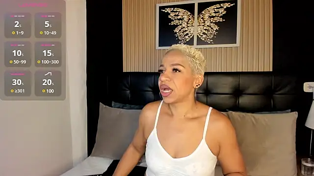 Snapshot of summer_night_ chatting on January 30, 11:44 am summer night online show from January 30, 11:44 am