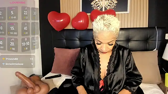 Snapshot of summer_night_ chatting on February 19, 5:16 pm summer night online show from February 19, 5:16 pm