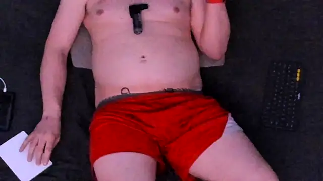 Snapshot of stillwild chatting on February 2, 7:20 am stillwild online show from February 2, 7:20 am