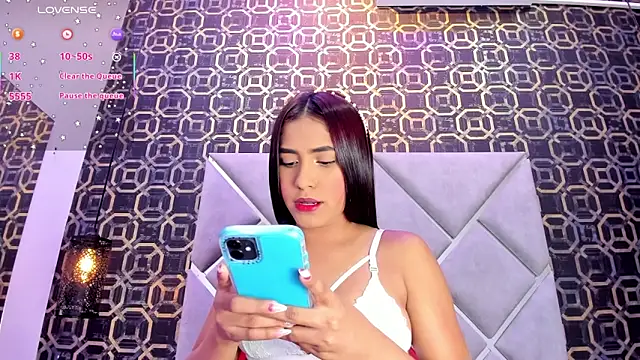 CherryBlossom23 online show from October 22, 1:39 am