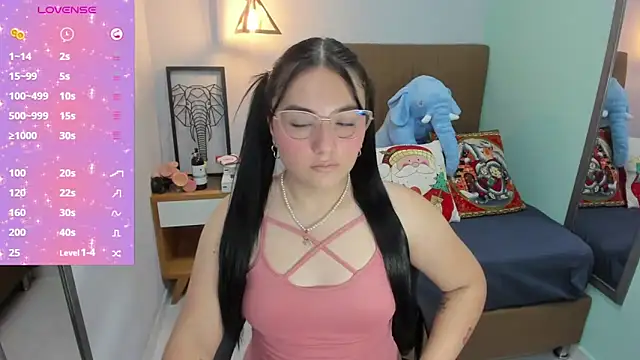 Snapshot of delilaquinn chatting on December 10, 6:38 pm delilaquinn online show from December 10, 6:38 pm