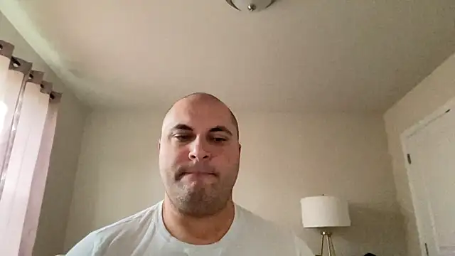 SluggishChase99 online show from December 3, 7:00 pm