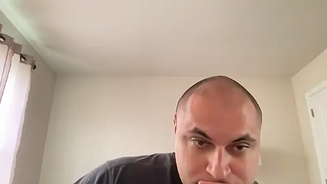 SluggishChase99 online show from October 29, 7:15 pm