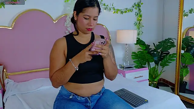 EmmaCrush online show from October 21, 8:31 pm