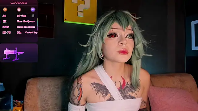 Snapshot of Elettra_Rou chatting on October 4, 8:40 pm Elettra Rou online show from October 4, 8:40 pm