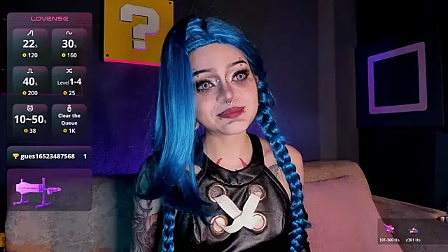 Snapshot of Elettra_Rou chatting on December 5, 12:30 am Elettra Rou online show from December 5, 12:30 am