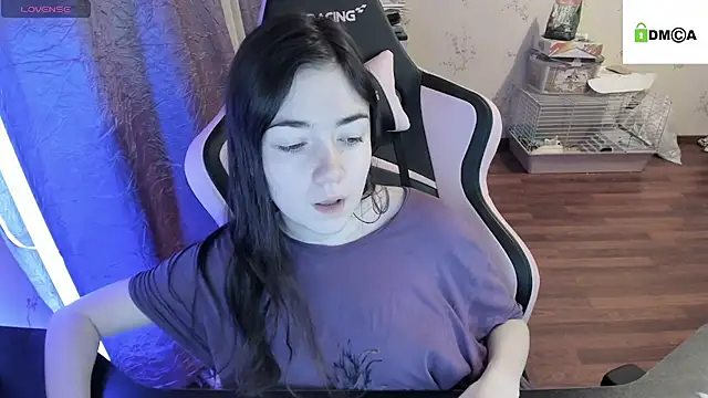 Crazy forest fairy online show from December 2, 2:31 am