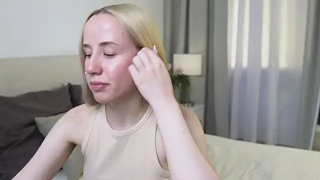 Cassie Kelman online show from November 10, 9:14 pm