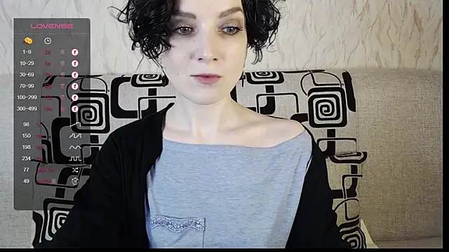 TinaWince online show from March 2, 5:12 am