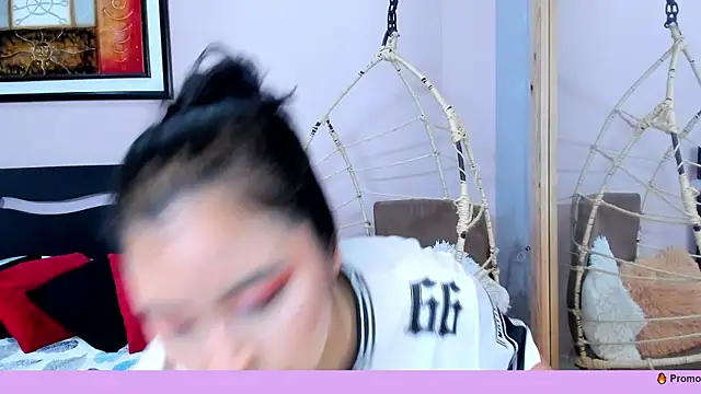  alaiasmile  online show from February 22, 7:25 pm