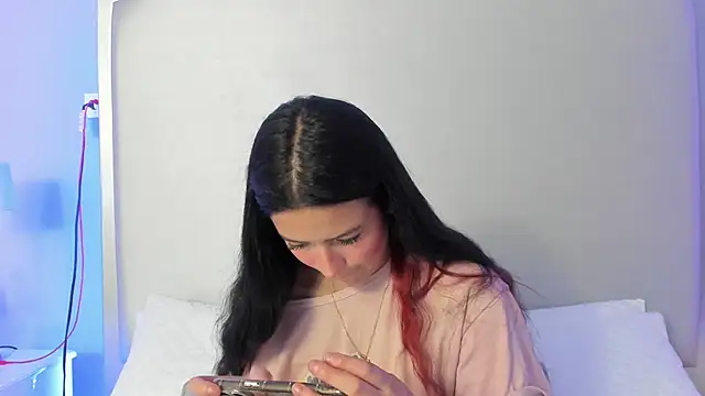 dafne bss online show from September 17, 5:42 am