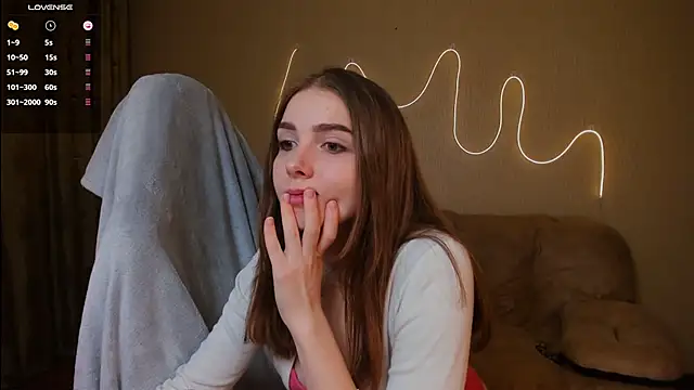 Kami kam online show from March 2, 8:50 pm