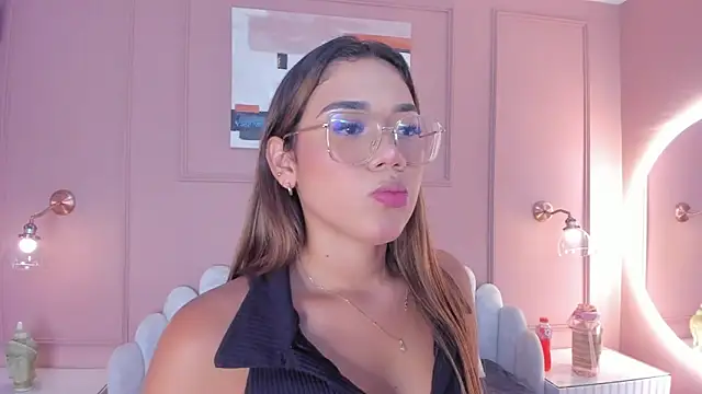 mara brooks online show from March 7, 7:05 pm