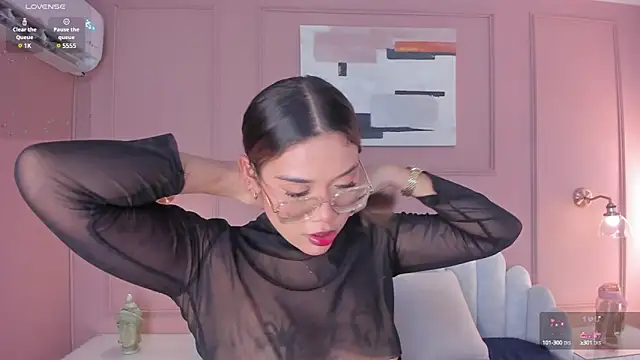 mara brooks online show from March 19, 7:06 pm