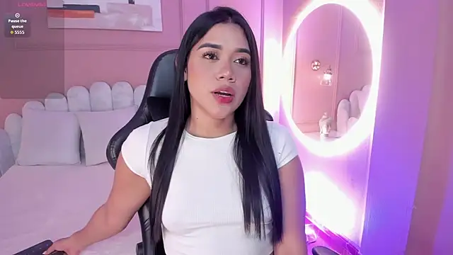 mara brooks online show from September 13, 6:40 pm