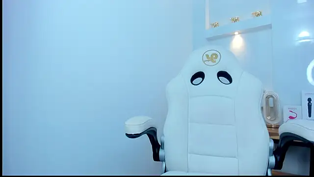 Dalia-Prada online show from October 11, 4:44 am