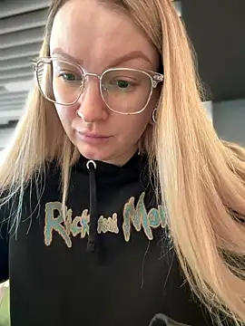 Snapshot of Teya_moon_ chatting on January 26, 11:50 am Teya moon online show from January 26, 11:50 am