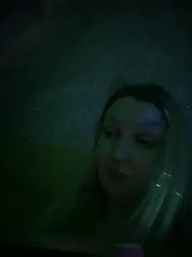 Snapshot of Teya_moon_ chatting on March 20, 10:18 pm Teya moon online show from March 20, 10:18 pm