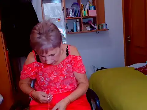 Victoria5643 online show from December 9, 6:57 pm