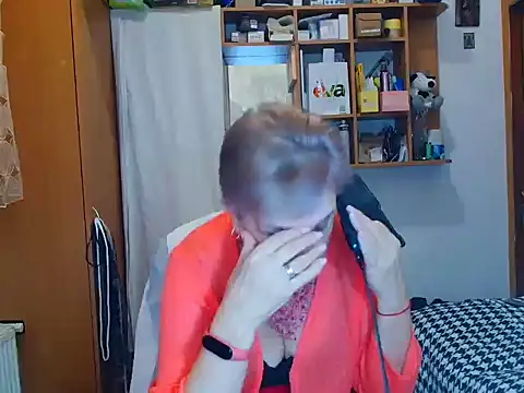 Victoria5643 online show from February 8, 6:01 pm