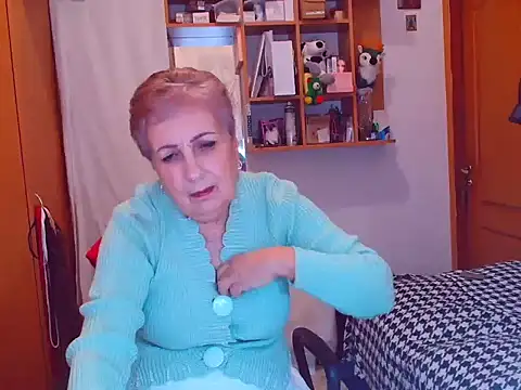 Victoria5643 online show from February 11, 6:55 pm