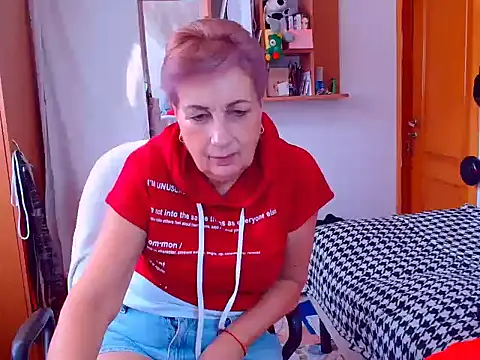 Victoria5643 online show from February 17, 7:47 am