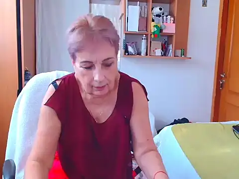 Victoria5643 online show from February 22, 9:23 am