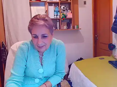 Victoria5643 online show from March 2, 6:08 pm