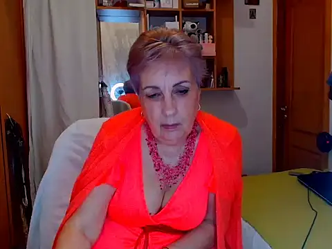 Victoria5643 online show from March 6, 8:48 pm