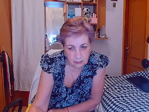 Victoria5643 online show from March 13, 8:54 pm