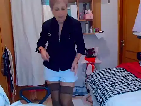 Victoria5643 online show from March 16, 8:32 pm