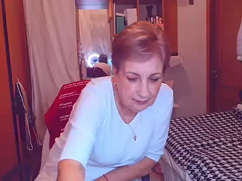 Victoria5643 online show from March 19, 8:11 pm