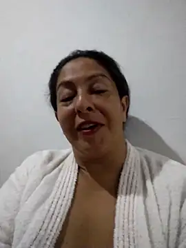 Catalina JH online show from February 19, 8:22 am