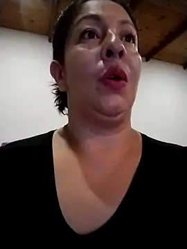 Catalina JH online show from February 25, 5:19 am