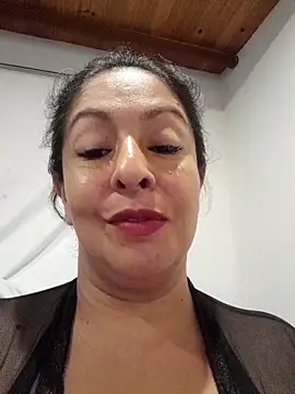 Catalina JH online show from March 11, 9:13 am