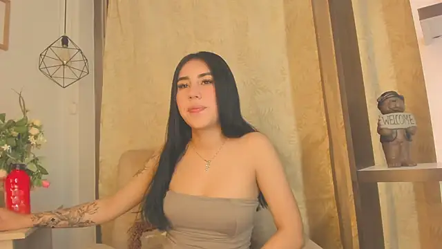 Chanttall  online show from January 30, 4:58 am