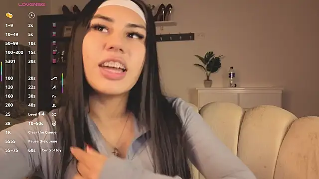 Chanttall  online show from September 26, 3:21 am