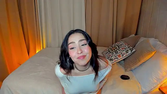 SofiMeza online show from February 10, 5:52 pm