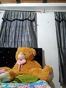 Sofia Queen17 online show from January 5, 11:15 am