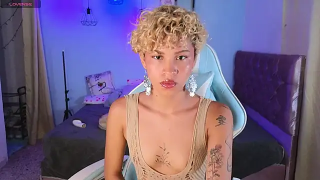 Peggy Funn online show from January 12, 11:26 pm