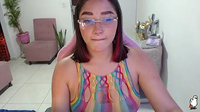 Snapshot of littleangel1_m chatting on January 29, 10:11 pm littleangel1 m online show from January 29, 10:11 pm