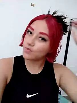 Snapshot of littleangel1_m chatting on March 12, 10:17 pm littleangel1 m online show from March 12, 10:17 pm