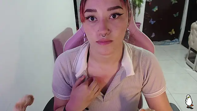 Snapshot of littleangel1_m chatting on September 13, 8:52 pm littleangel1 m online show from September 13, 8:52 pm