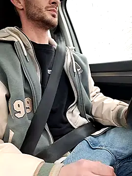 Zeefy online show from January 15, 9:02 am