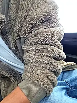 Zeefy online show from October 8, 9:07 am