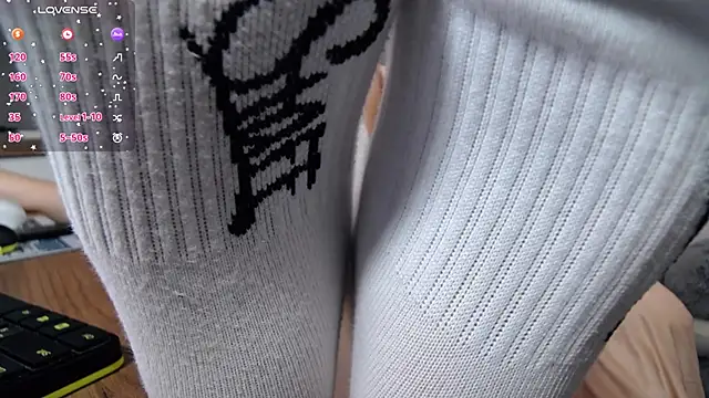 MakiimaStar online show from October 30, 5:42 am