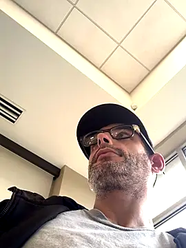 hailzeffn online show from September 23, 1:25 pm