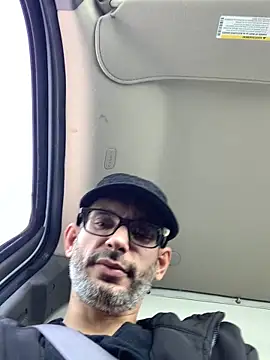 hailzeffn online show from September 26, 5:06 pm