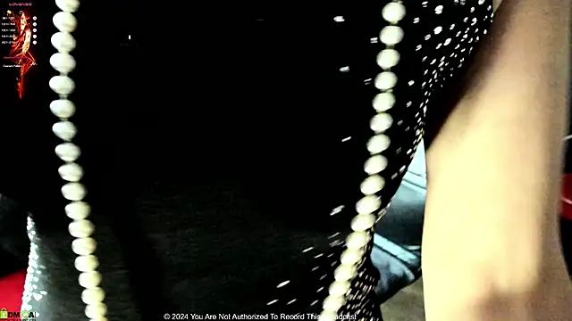 Snapshot of KARINASPALACIOS chatting on December 3, 9:00 am KARINASPALACIOS online show from December 3, 9:00 am