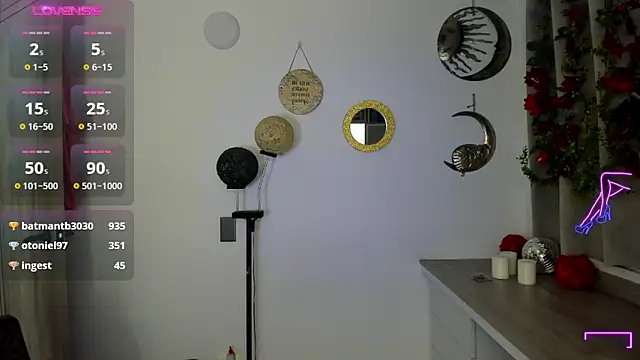  cristal ayala online show from March 17, 2:41 am